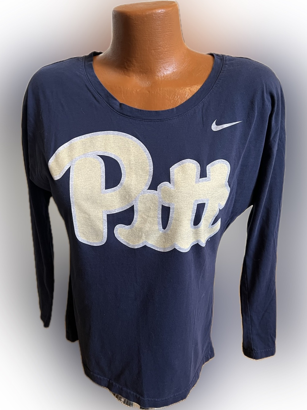 Pitt Panthers university of Pittsburgh Nike scoop neck LS top So nice! M B: 42”